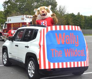 Wally The Wildcat! (Photo by Orry Cantrell)