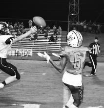 Fayette quarterback Blake Wallace completed this perfectly timed pass over the outstretched hands of a Northside defender into the waiting grasp of Tre’Darion Walker (6) for a 45-yard touchdown play.